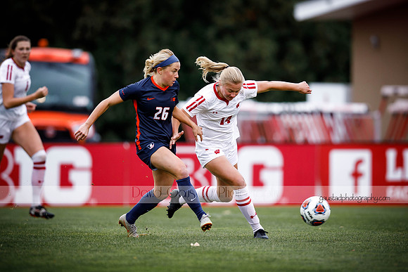Maia Cella Wisconsin Women's Soccer Team vs. Illinois