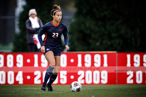 Wisconsin Women's Soccer Team vs. Illinois