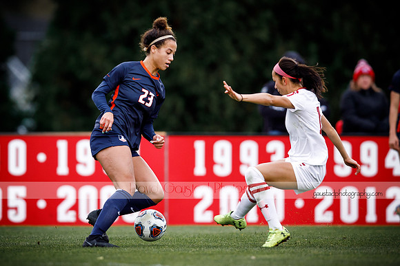 Wisconsin Women's Soccer Team vs. Illinois