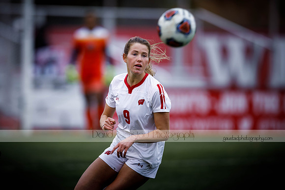 Lauren Rice Wisconsin Women's Soccer Team vs. Illinois