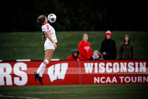 Wisconsin Women's Soccer Team vs. Illinois