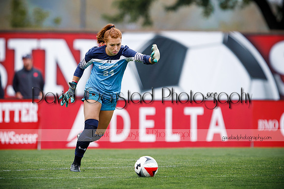 Jordyn Bloomer Wisconsin Women's Soccer Team vs. Maryland