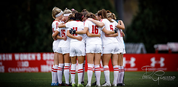 Wisconsin Women's Soccer Team vs. Illinois