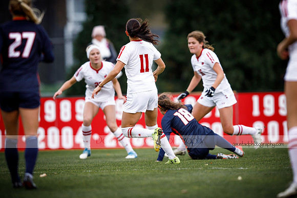 Wisconsin Women's Soccer Team vs. Illinois