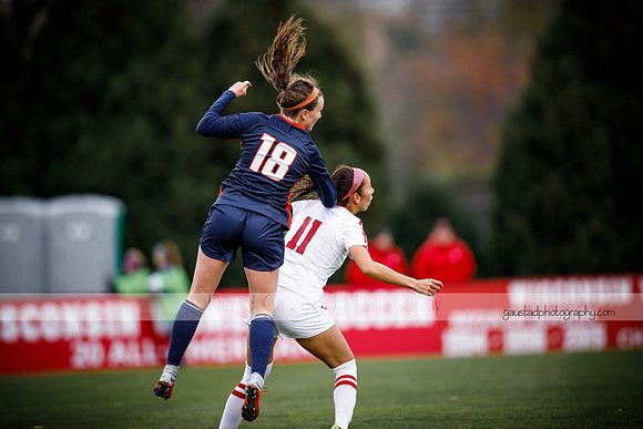 Wisconsin Women's Soccer Team vs. Illinois