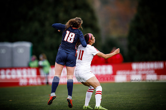 Wisconsin Women's Soccer Team vs. Illinois