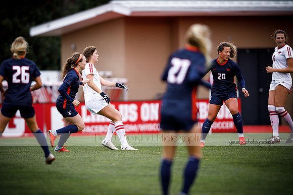 Wisconsin Women's Soccer Team vs. Illinois