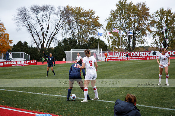 Wisconsin Women's Soccer Team vs. Illinois