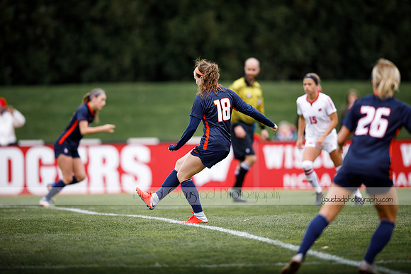 Wisconsin Women's Soccer Team vs. Illinois