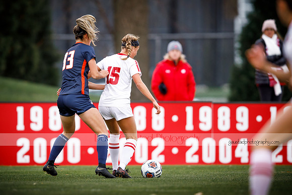 Wisconsin Women's Soccer Team vs. Illinois
