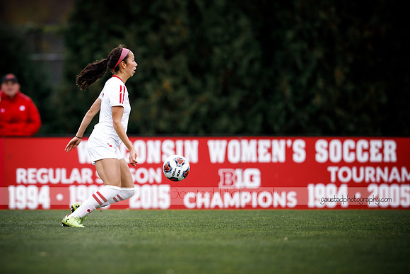 Wisconsin Women's Soccer Team vs. Illinois