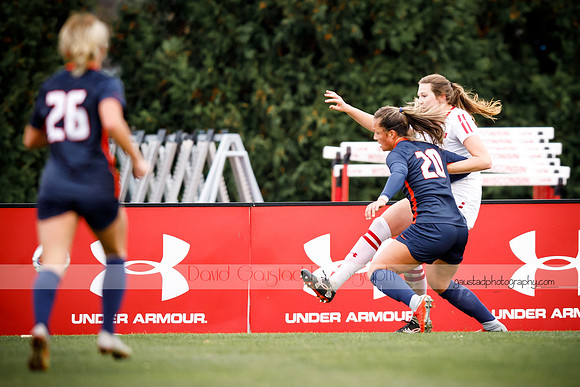 Wisconsin Women's Soccer Team vs. Illinois