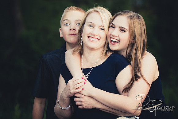 Madison Sun Prairie Family Photographer
