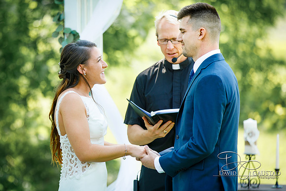 Wedding Photographer Madison Waunakee