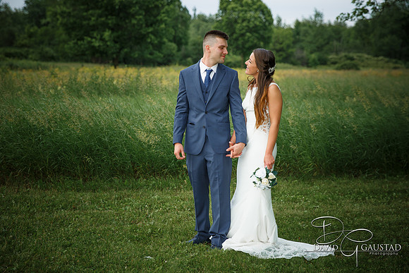 Wedding Photographer Madison Waunakee