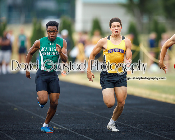 Track WIAA Division 1 Sectional