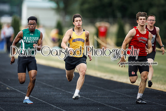 Track WIAA Division 1 Sectional