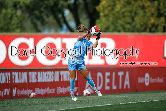 Erin McKinney Wisconsin Badgers Women's Soccer vs. Marquette