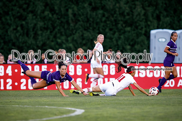 Wisconsin Badgers Women's Soccer vs Northwestern Wildcats 2018