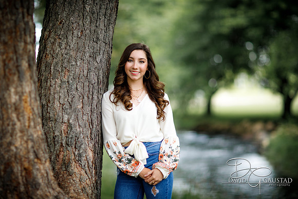 Senior Pictures DeForest,  Madison, Waunakee,  Sun Prairie. Middleton, Lodi, Verona