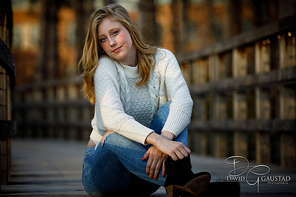 Senior Pictures DeForest,  Madison, Waunakee,  Sun Prairie. Middleton, Lodi, Verona, Oregon