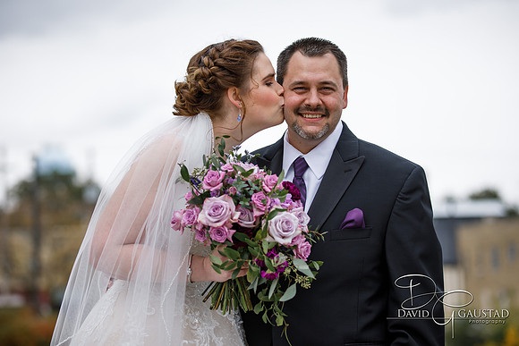 Waunakee DeForest Sun Prairie Middleton Verona Madison Wedding Photographer