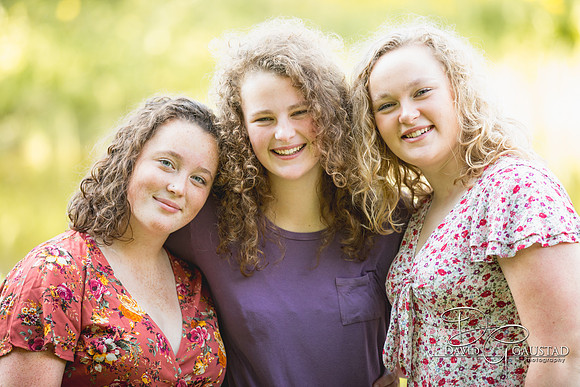 DeForest, Sun Prairie, Waunakee, Middleton, Verona, Lodi, Oregon, Family Photographer Family Picture