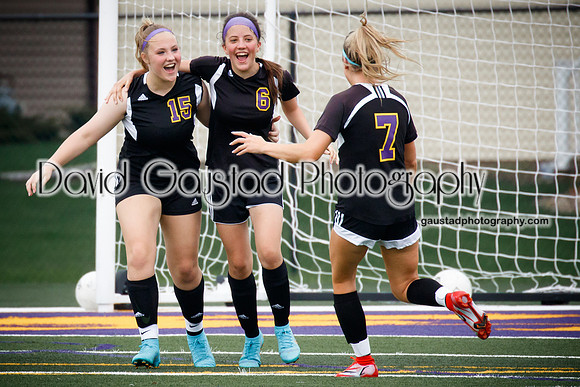 DeForest Area High School Girl's Soccer vs Sauk Prairie