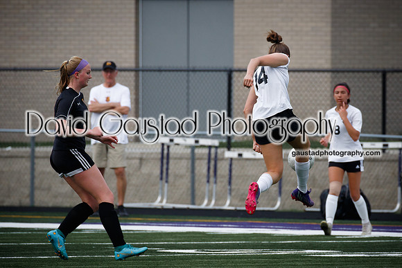 DeForest Area High School Girl's Soccer vs Sauk Prairie