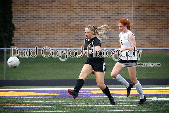 DeForest Area High School Girl's Soccer vs Sauk Prairie