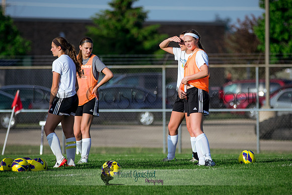 DeForest varsity girls soccer vs Lodi 5/24/2016